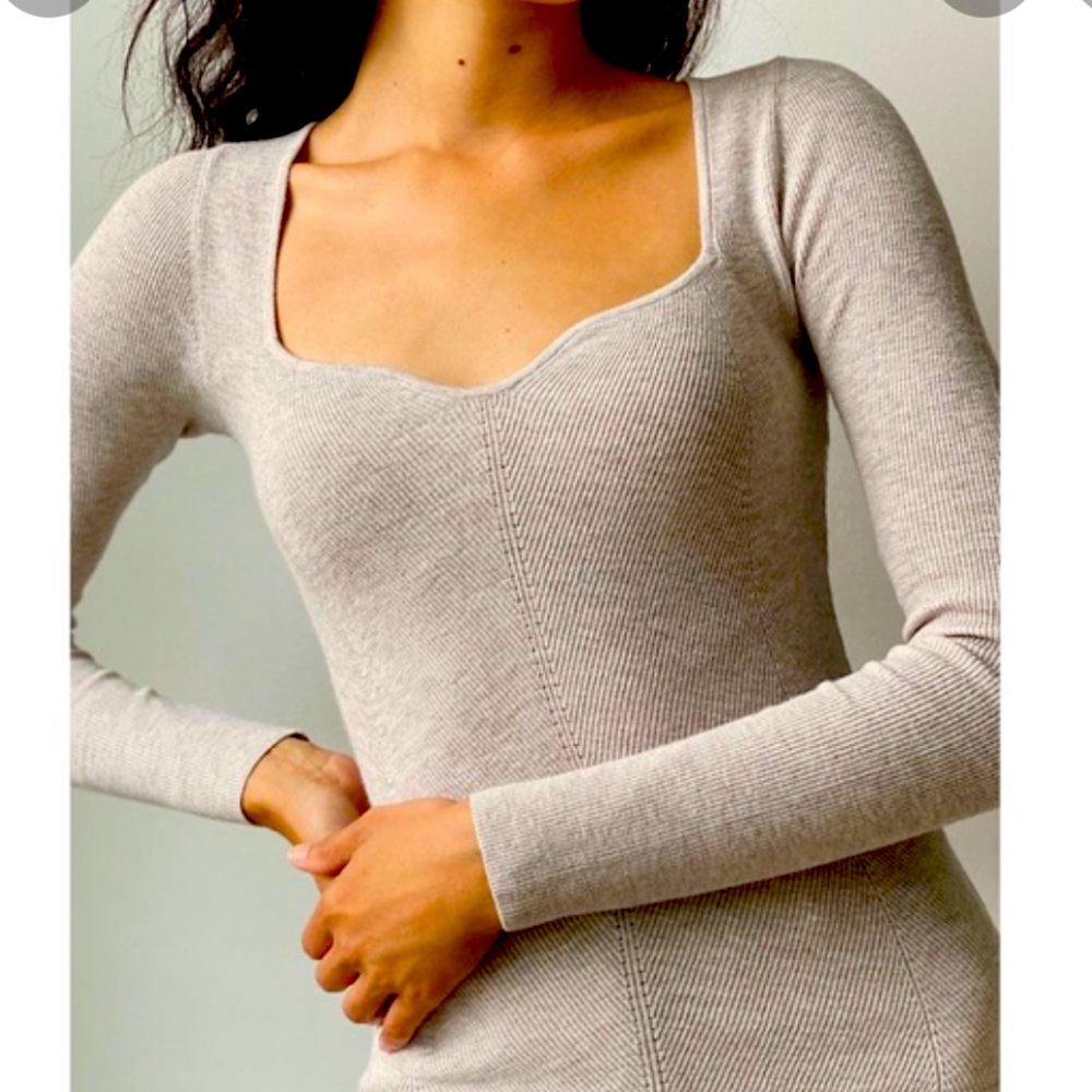Aritzia Wilfred Grey Tuscany Sweater XS